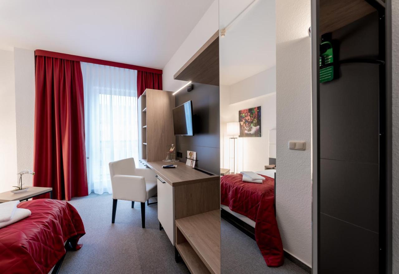 Hotel Stadtfeld Magdeburg Exterior photo